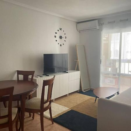Cozy Apartment 5 Mins To Beach トレビエハ エクステリア 写真